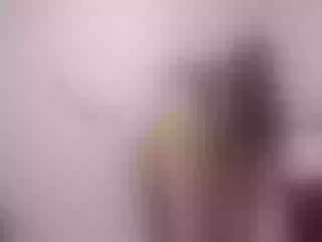 Live sex webcam photo for HotAndSexyGi #255920158