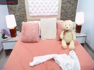 Live sex webcam photo for EllaDavs #251830162