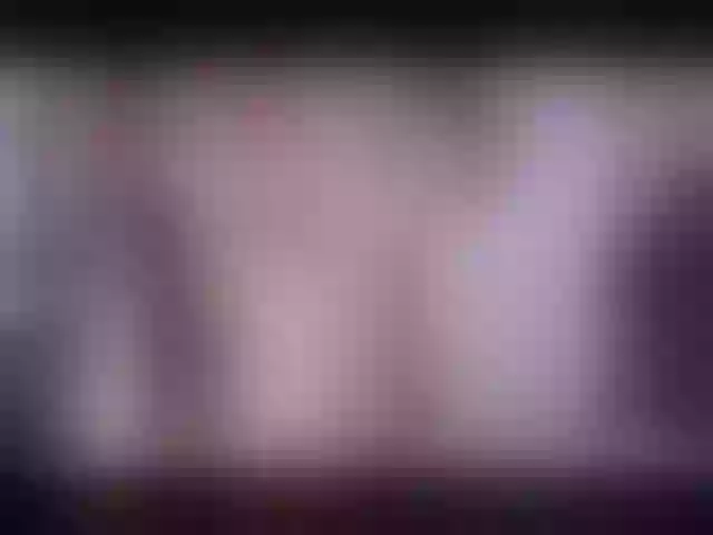Live sex webcam photo for RoyalAlexisX #252993433