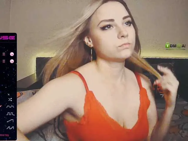 Live sex webcam photo for ORNELLAMUTTY #257041130