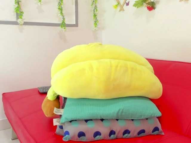 Live sex webcam photo for zara-blonde #241316046