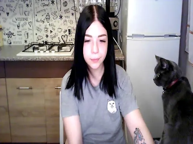 Live sex webcam photo for SexyInMyPJs #257715310