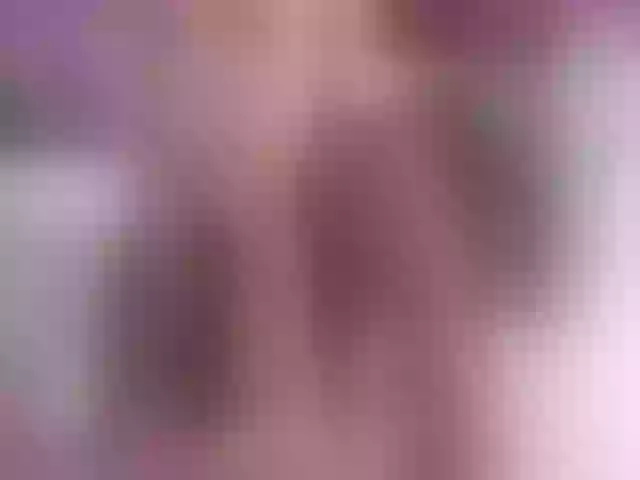 Live sex webcam photo for AprilJames #254540377