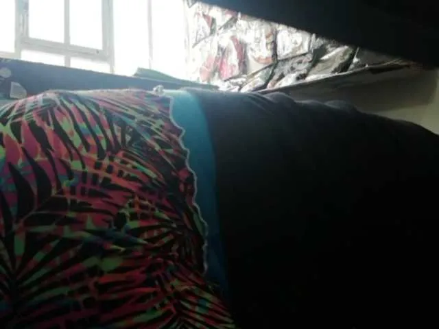 Live sex webcam photo for latinaamorosa #241014685