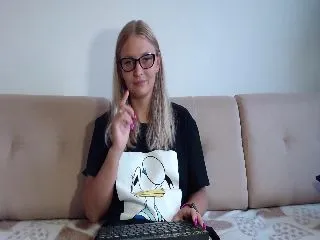 Live sex webcam photo for UrBlack_Kitty #251765881