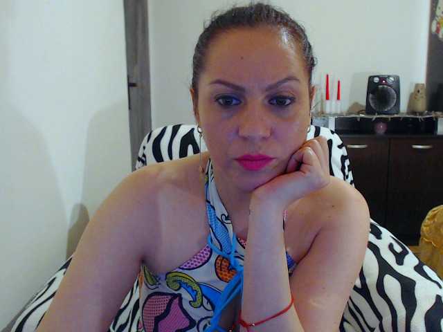 Live sex webcam photo for ellasolemn #247634558