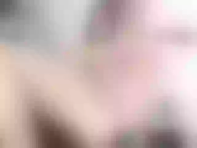 Live sex webcam photo for Sammy_18_ #258335777