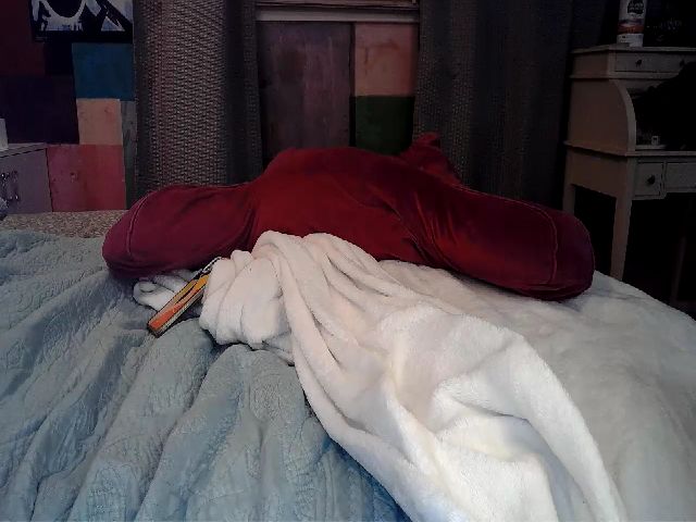 Live sex webcam photo for Strawberrrri1 #265338741