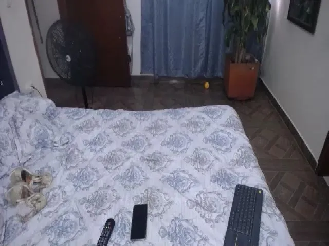 Live sex webcam photo for IsabellaRox #255154578