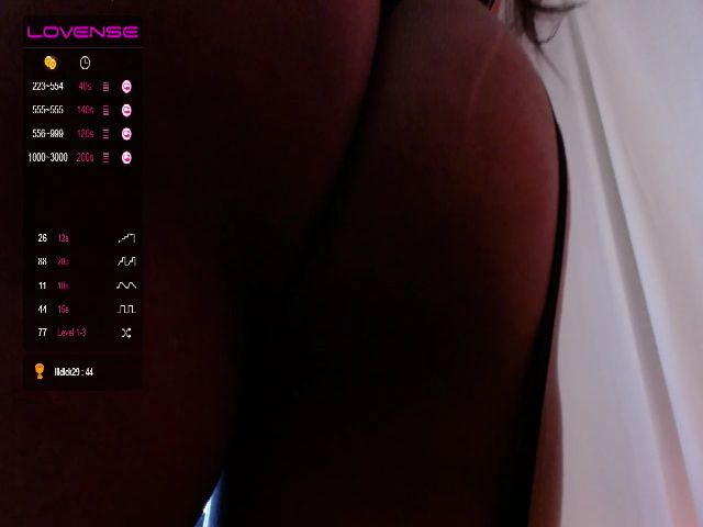 Live sex webcam photo for Kiarybell #264811046