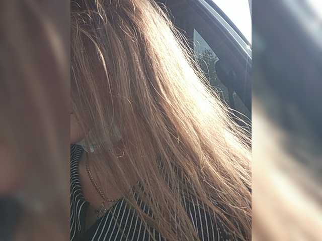 Live sex webcam photo for LareNK #250276111