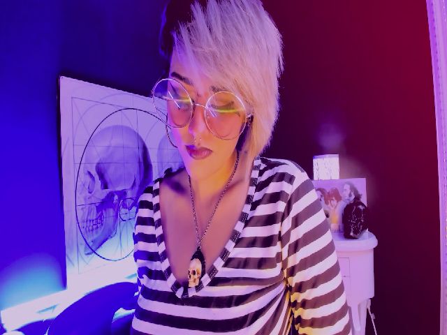 Live sex webcam photo for AbraxxysHotel #259564224