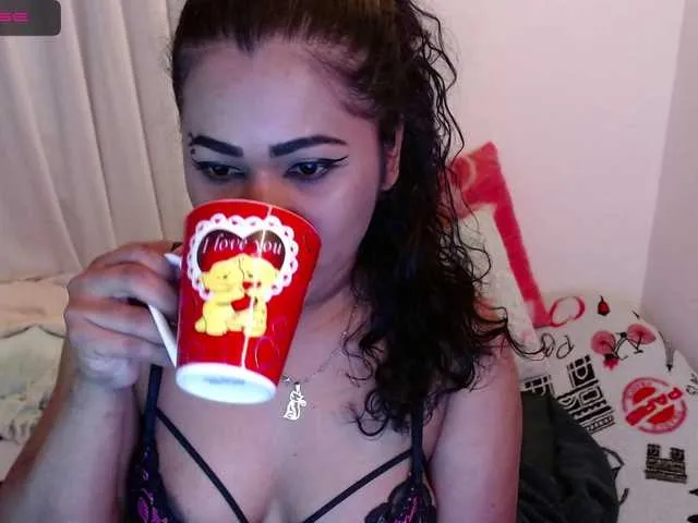 Live sex webcam photo for zoedirty #245648025
