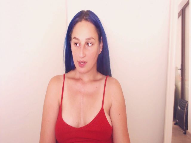 Live sex webcam photo for wetkittycum #262888600