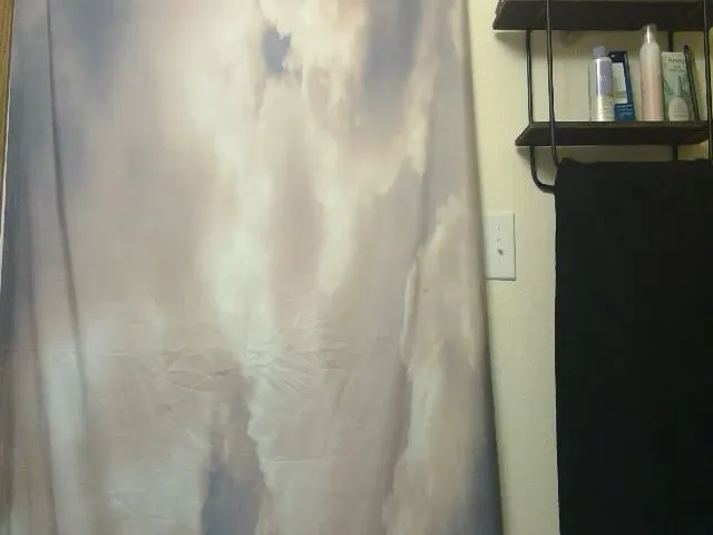Live sex webcam photo for LilithLucid #263896602