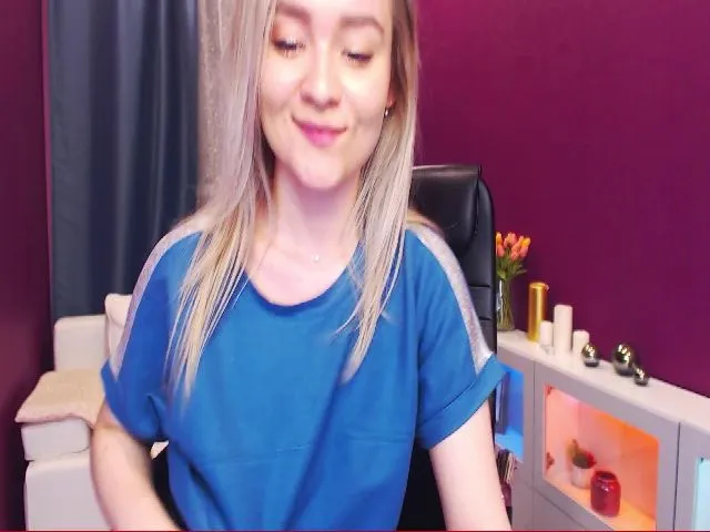 Live sex webcam photo for Kara_Smith #254295999