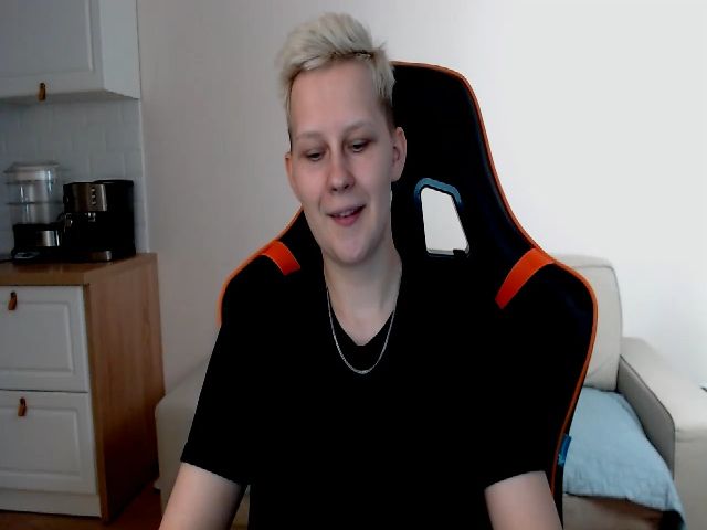 Live sex webcam photo for Oh_daisy #264227367