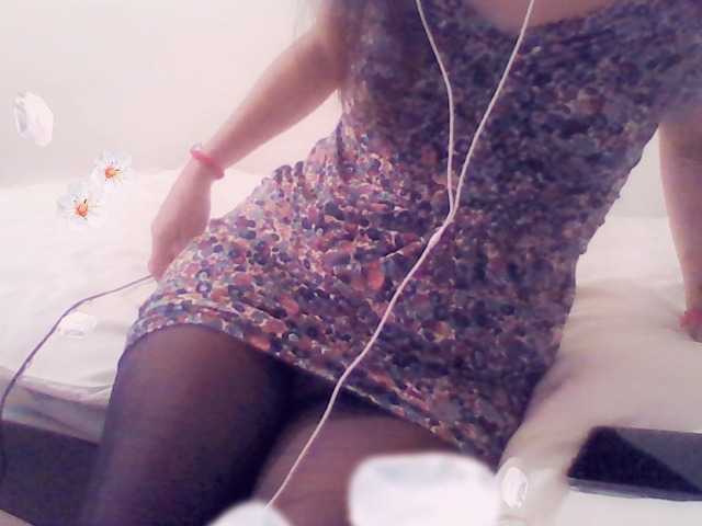 Live sex webcam photo for romanticgirl #240991511