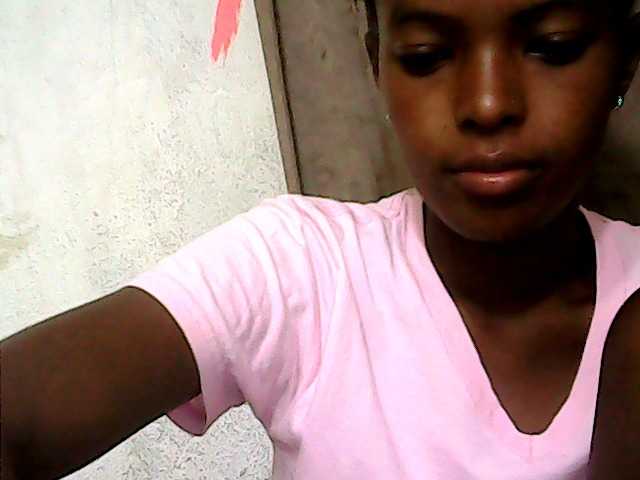 Live sex webcam photo for BALLIATA #242545709