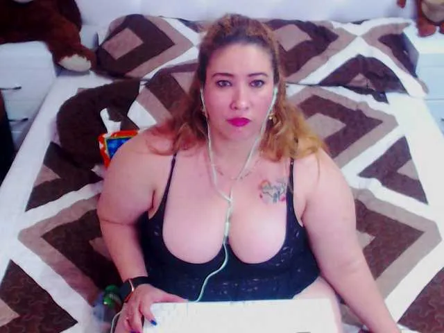Live sex webcam photo for laly-lust #243628688