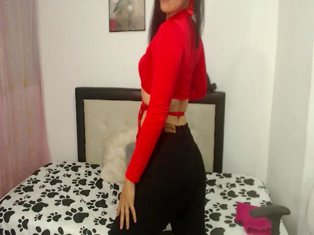 Live sex webcam photo for Pilarstar_ #255480011