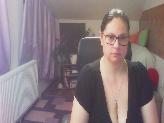 Live sex webcam photo for boosty4you #262373687