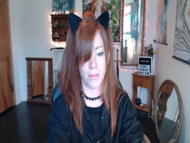 Live sex webcam photo for AstraeaSiren #256365253
