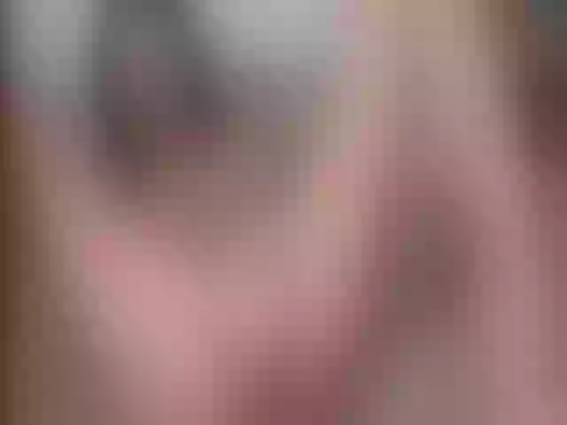 Live sex webcam photo for AmberMaze #260578017