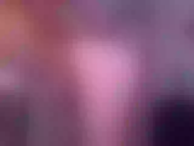 Live sex webcam photo for Queenofsquirt #246840036