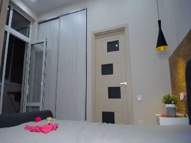 Live sex webcam photo for MELANI_A #260168634