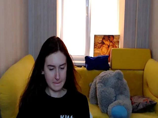 Live sex webcam photo for Honey_dream #259892724