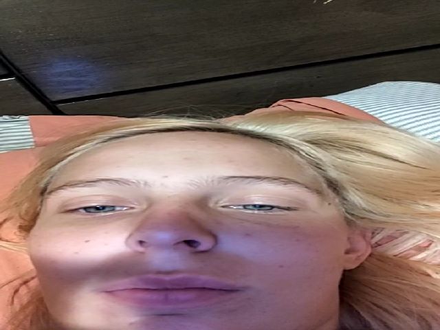 Live sex webcam photo for pussflower421 #262036111