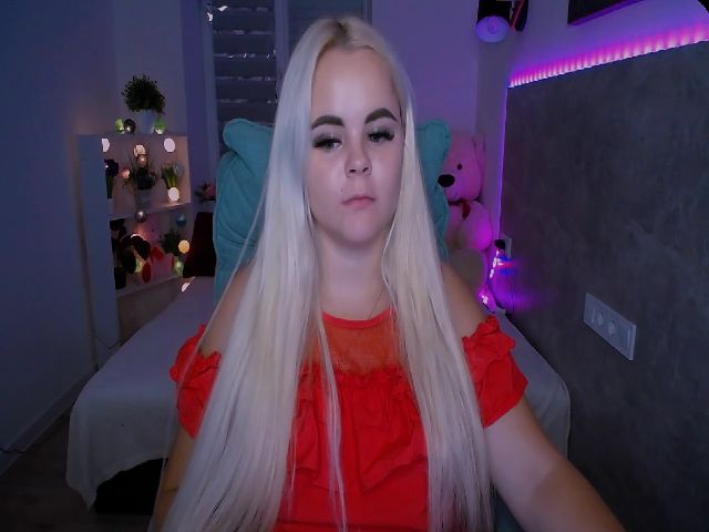 Live sex webcam photo for Jenni__fer #260915499