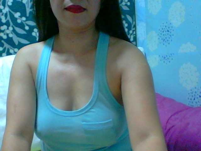 Live sex webcam photo for Scarletteb #242671588