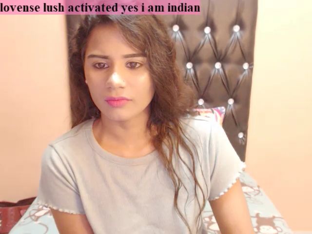 Live sex webcam photo for PARADISEQEEN #260842469