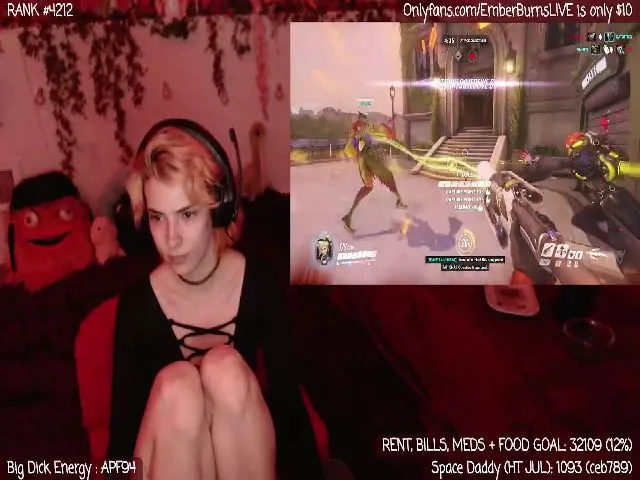 Live sex webcam photo for EmberBurns #254718963