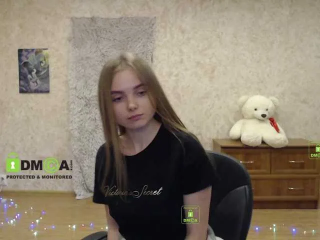 Live sex webcam photo for z-----------z #241010198