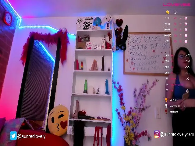 Live sex webcam photo for Audredlovely #255568265