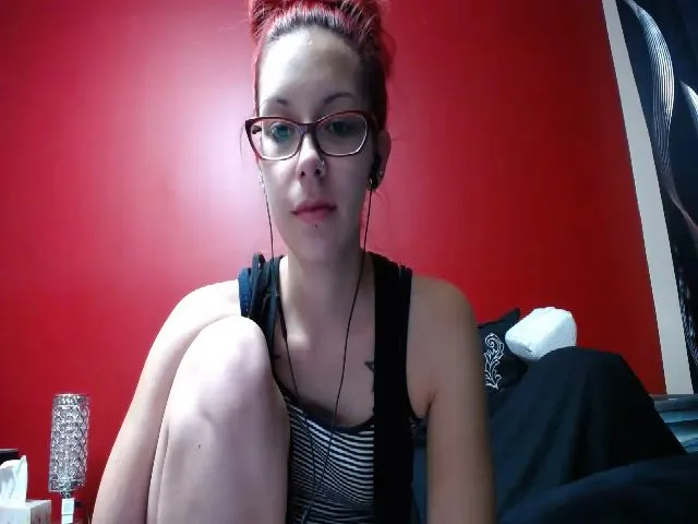 Live sex webcam photo for ZombieGirlX #256593828