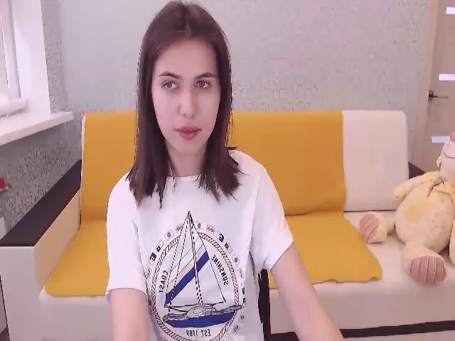 Live sex webcam photo for YourrAngell #252762859