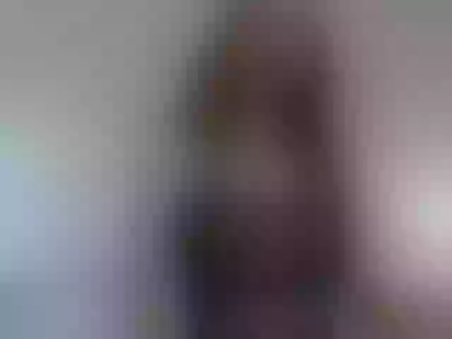 Live sex webcam photo for charlotte-sin #241408197