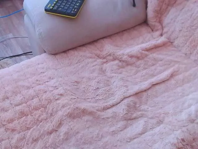 Live sex webcam photo for Sunny-Rose #241111785