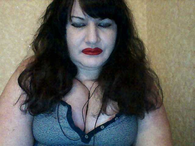 Live sex webcam photo for KleOSnow #241037982