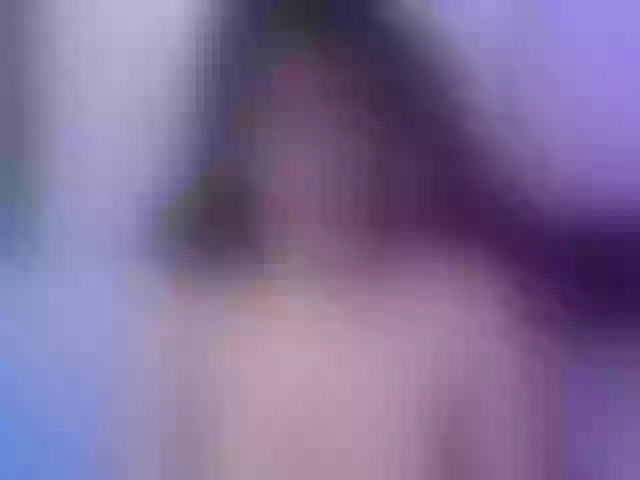 Live sex webcam photo for MarilynStone #251343893