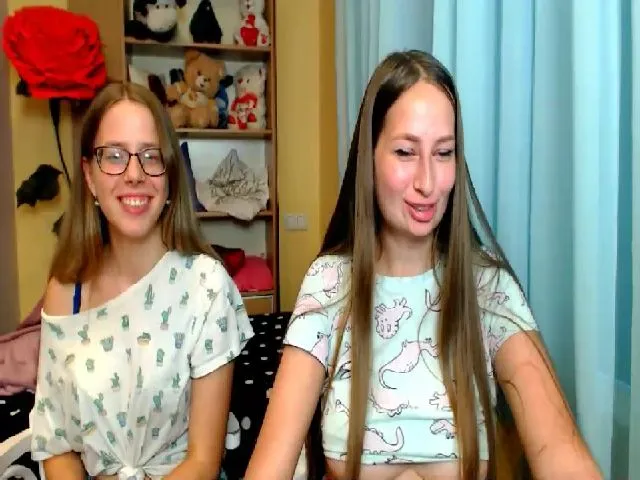 Live sex webcam photo for AlexaBarnes_ #259400103