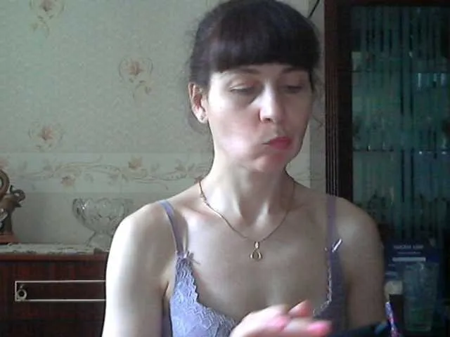 Live sex webcam photo for caroliiine #261336854