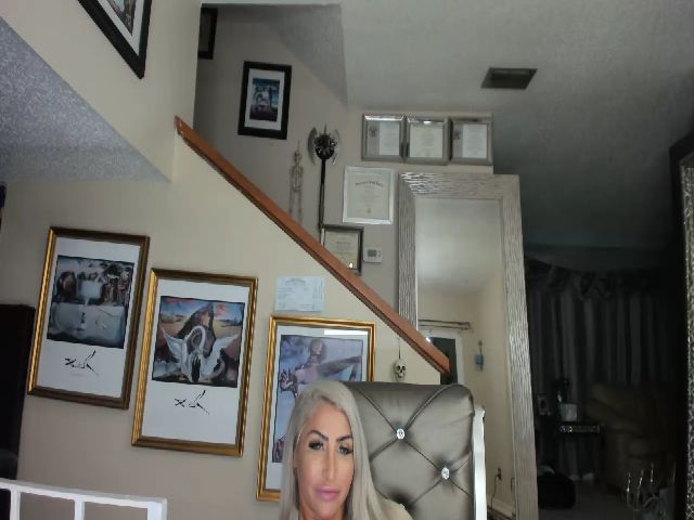 Live sex webcam photo for ADRIANA_FOX #263539080