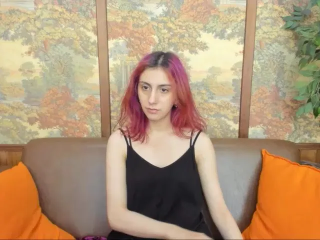 Live sex webcam photo for SarahBanks #262448783