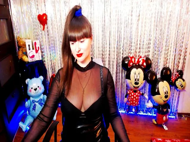 Live sex webcam photo for x_MissMia_x #253064710