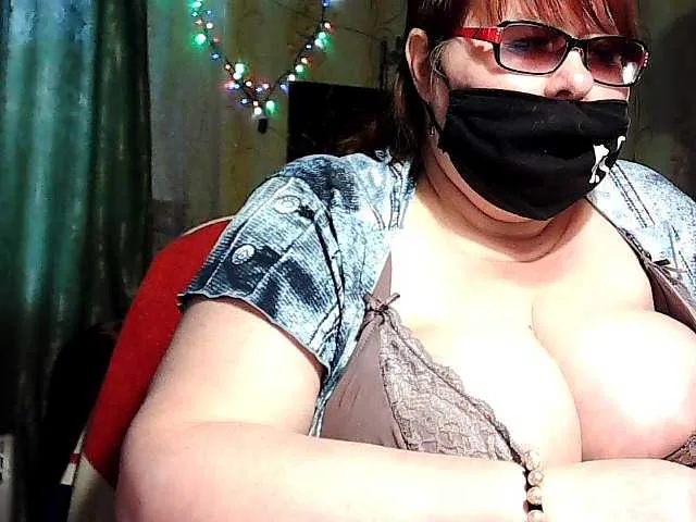 Live sex webcam photo for lady-Nicol #247922926